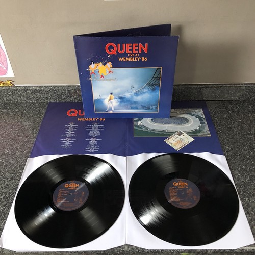 2lp vinyl queen - live, at